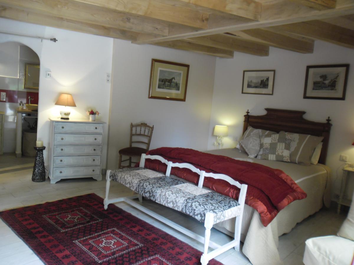 Bed and Breakfast Bergerie de Lagarrigue Baladou Exterior foto